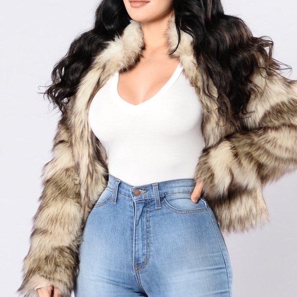 Fashion Nova Jackets & Blazers - Fashion Nova Fernanda Fur Coat